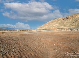 929 Rock View Dr, Hurricane, UT 84737