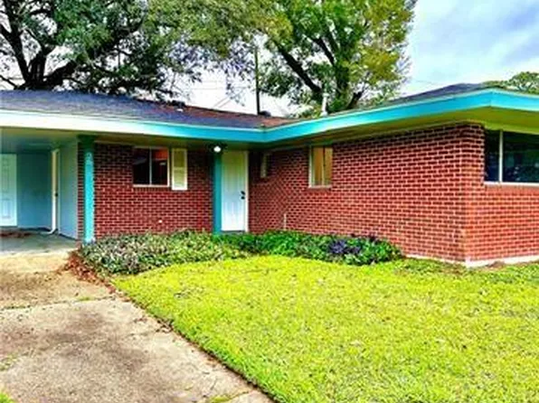 2618 Bristol Pl, New Orleans, LA 70131
