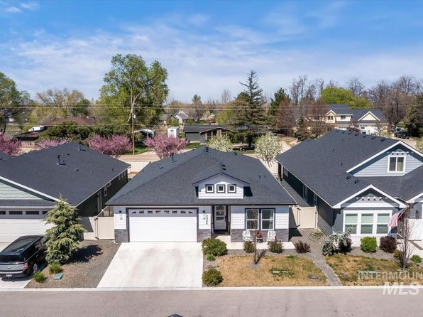 2966 E Diorite St, Nampa, ID 83686