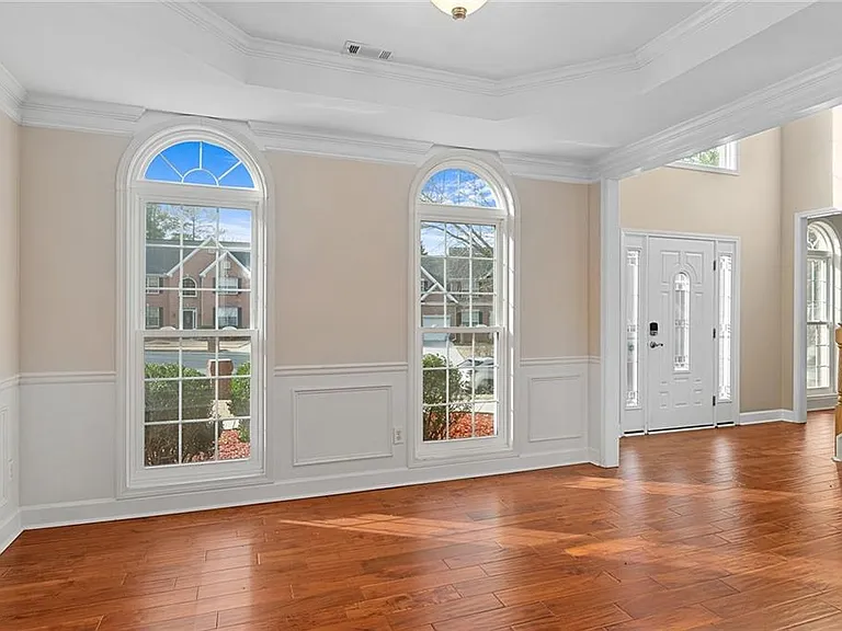 560 Kimball Crest Ct — Photo 6