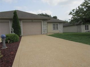 920 Aspen Ave, Warrenton, MO 63383