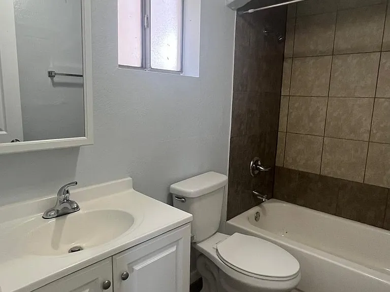 2238 E Taylor St #6 — Photo 10