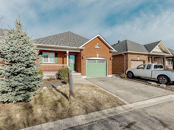 2nd image of 711 Poplar Rd