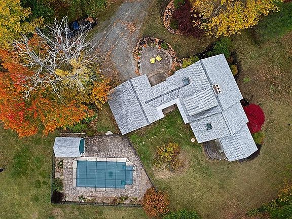 2nd image of 31 Sheepboro Road