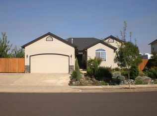 20156 Canterwood Ct, Oregon City, OR 97045