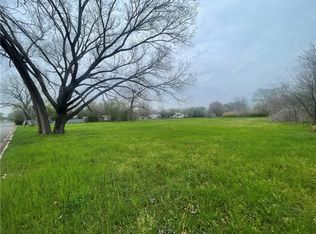 3212 S 4th St, Waco, TX 76706