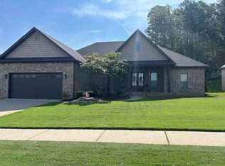 1910 Josh Dr, Conway, AR 72034