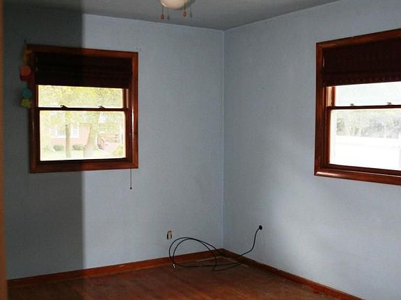 5th image of 5848 Tilford Ave