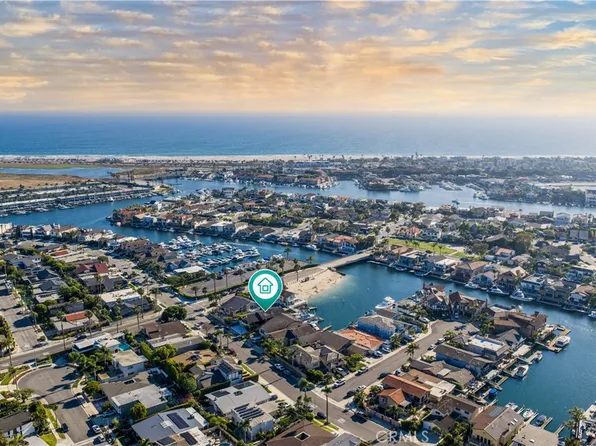 16861 Edgewater Ln, Huntington Beach, CA 92649