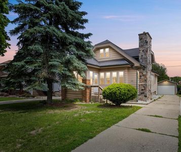 1472 South 86th STREET, West Allis, WI, 53214