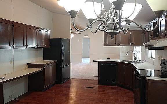2nd image of 15840 Sr 50 Lot 169