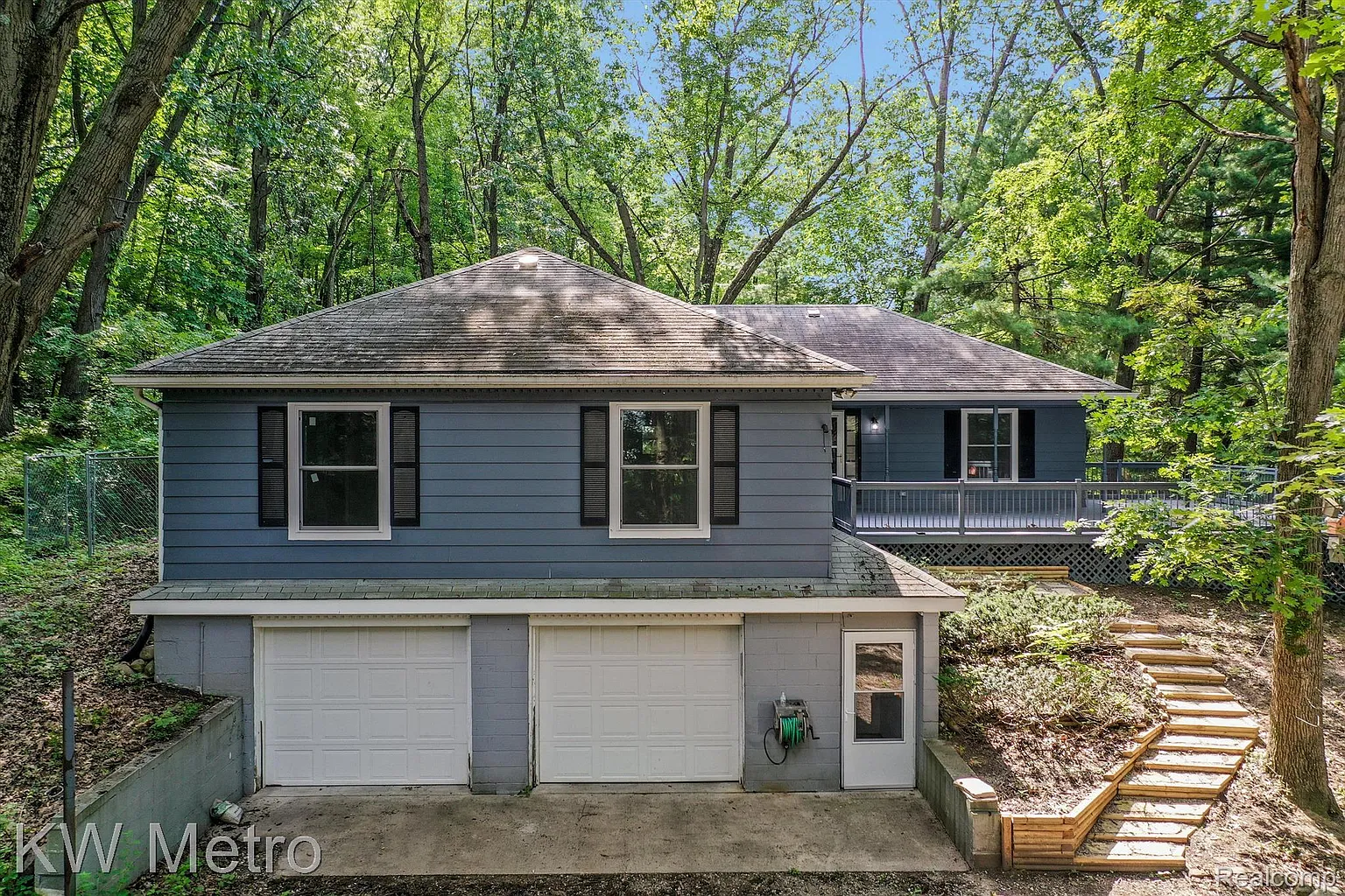 8275 Teahen Rd photo 1