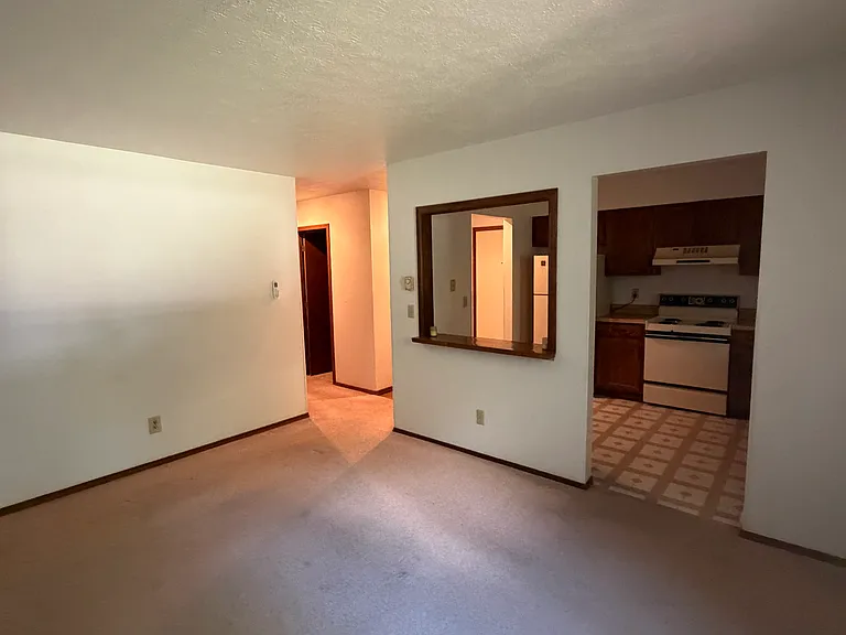 4726 Trevor Cir #1 — Photo 2