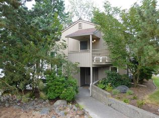 17306 Lake View Blvd, Mount Vernon, WA 98274