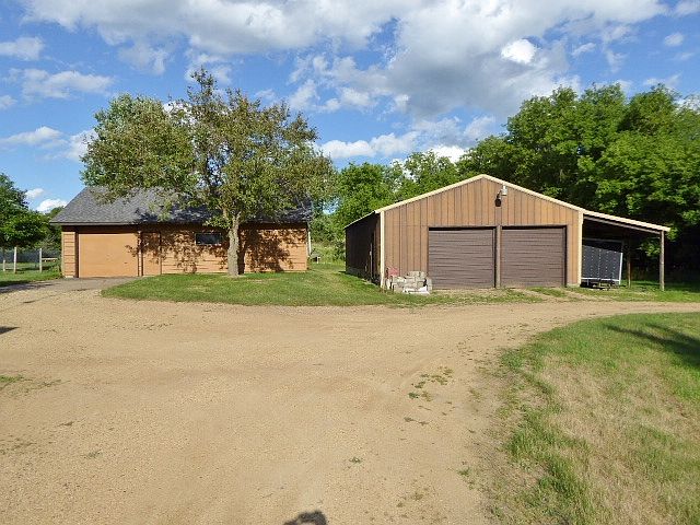 1st image of 1367 Browns Ln