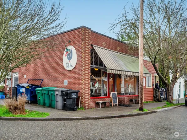 1418 NW 70th Street, Seattle, WA 98117