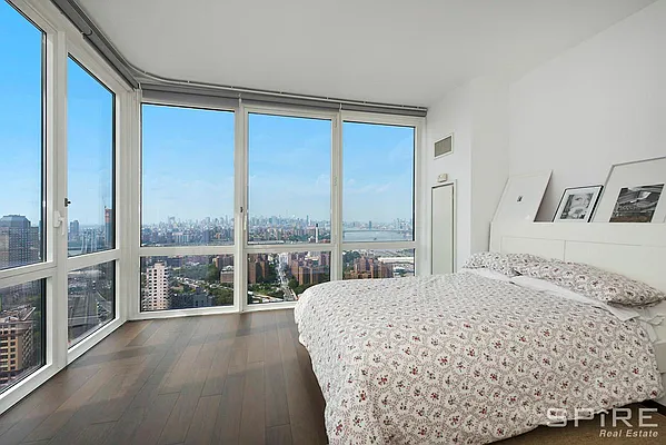 Sold by Spire Group | media 31