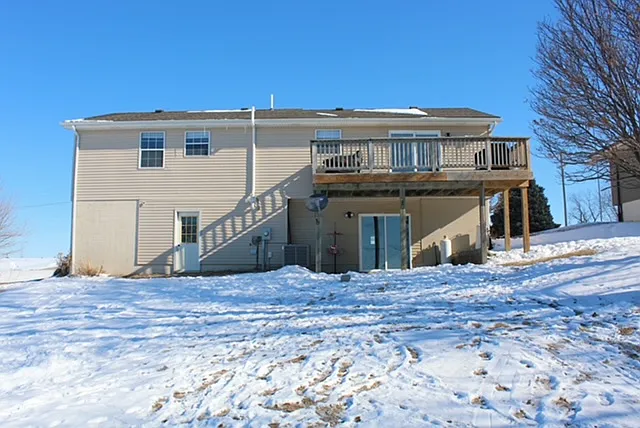 2107 Rock Bluff Rd — Photo 26