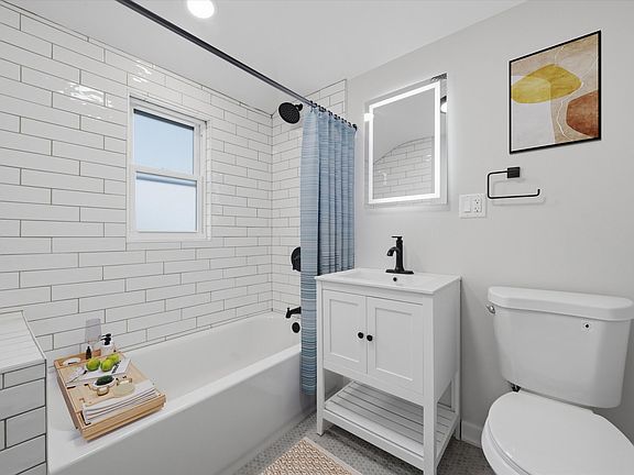 5th image of 3523 S 57th Ave