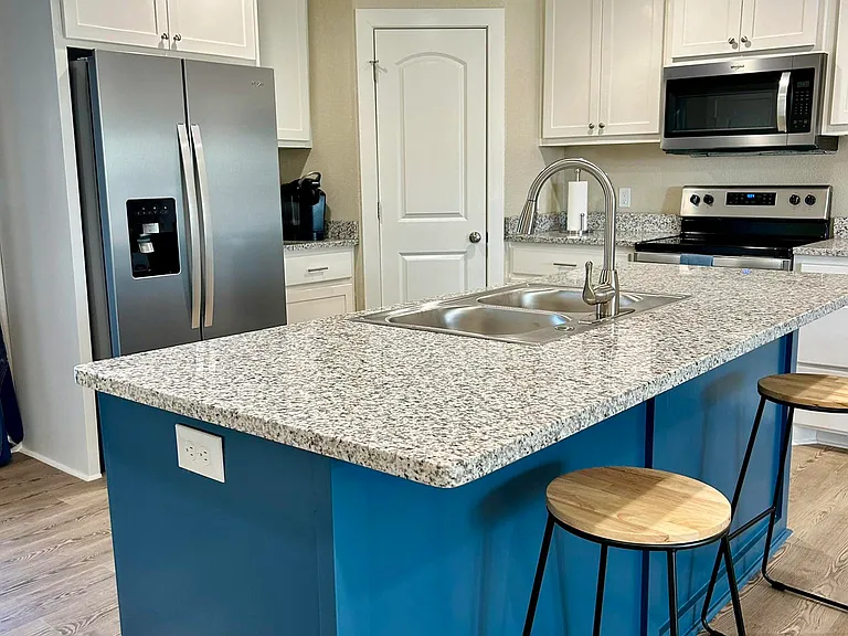 Cooper Ridge Luxury Apartment Homes — Photo 3