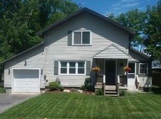 5475 E Washington St, Brewerton, NY 13029