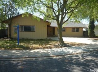 105 Sunset Ct, Patterson, CA 95363