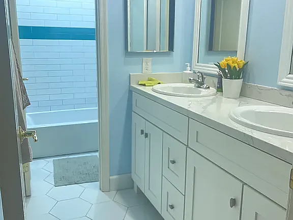 10056 Riverhead Dr — Photo 16