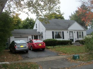 205 Norran Dr, Rochester, NY 14609