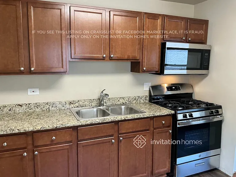 11521 S Karlov Ave — Photo 8