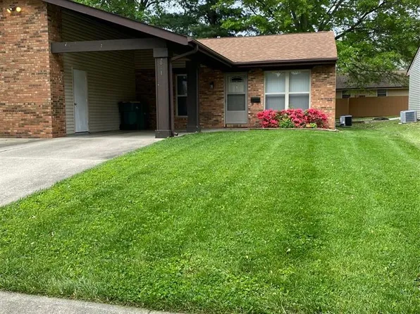 809 White Oak Dr, O Fallon, IL 62269