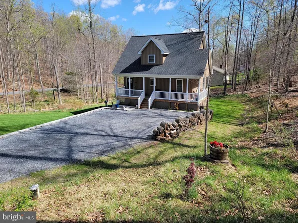 538 Black Twig Rd, Linden, VA 22642