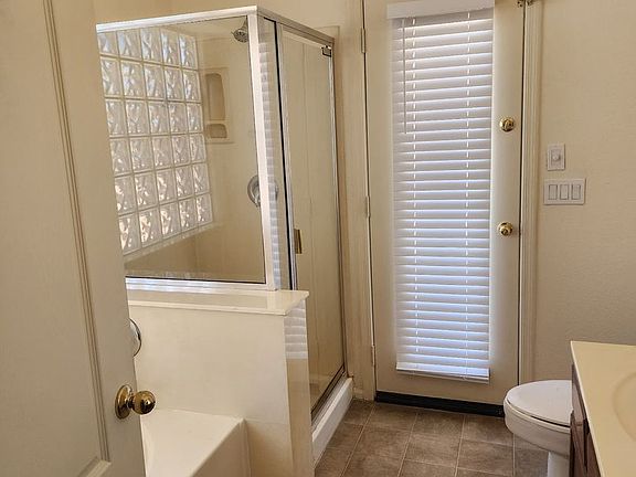 5th image of 21753 N Kirkland Dr
