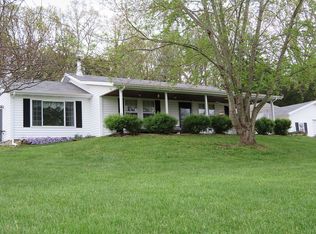 1710 Jenkins Rd, Sparta, MO 65753