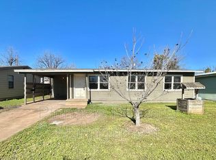 1134 E 24th St, San Angelo, TX 76903