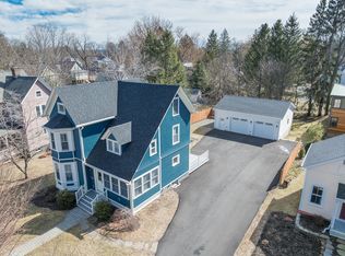 103 Massasoit St, Northampton, MA 01060