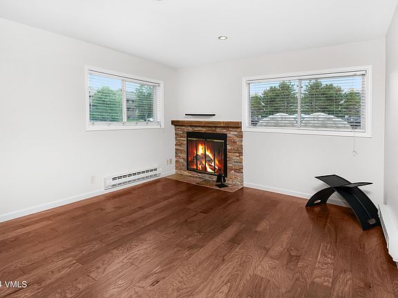 2nd image of 998 W Beaver Creek Blvd Suite E101