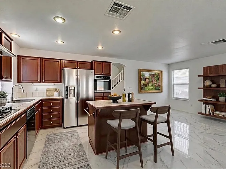 9712 Peacock Hill Cir — Photo 38