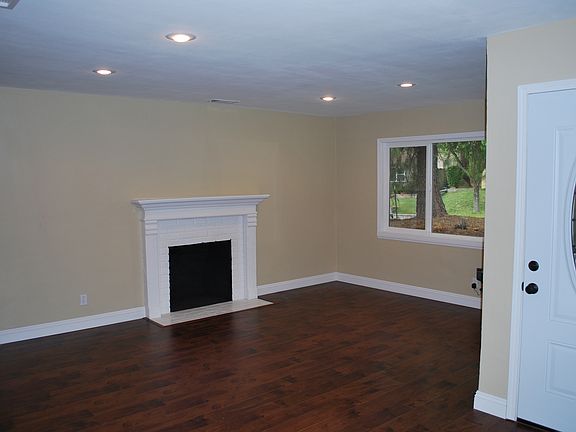 4th image of 3802 El Sereno