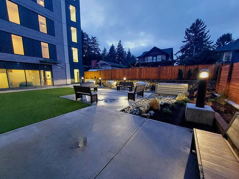 494 Goldstream Ave — Photo 13