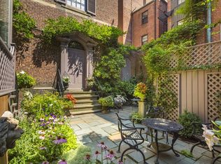 86 Chestnut St, Boston, MA 02108