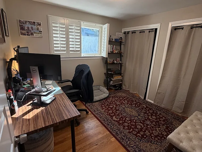 Office/flex room