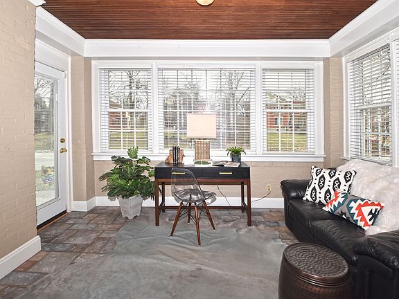 5th image of 3438 Linwood Ave