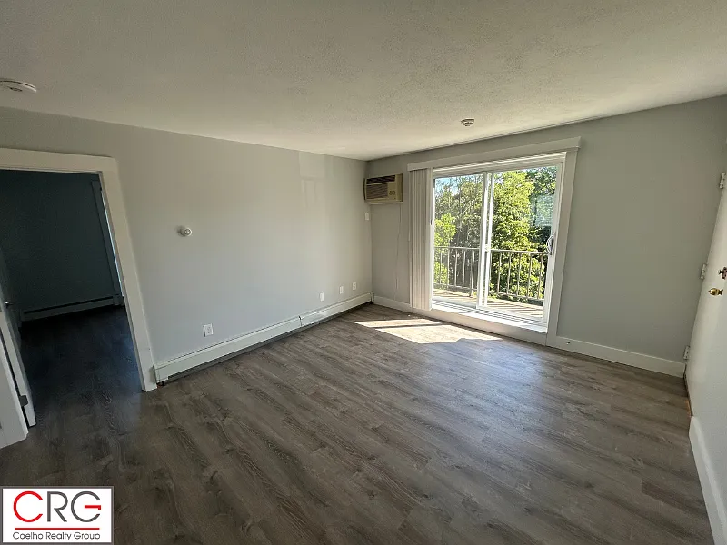 2 Meacham St — Photo 3