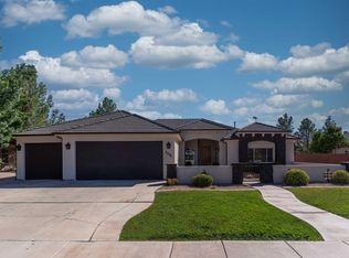 2394 E Mountain Ledge Dr, St George, UT 84790