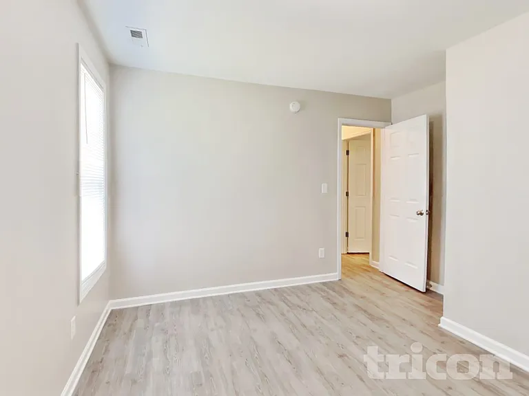 345 Gray Ghost St — Photo 11