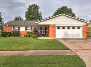 1308 N Gum Ave W, Broken Arrow, OK 74012