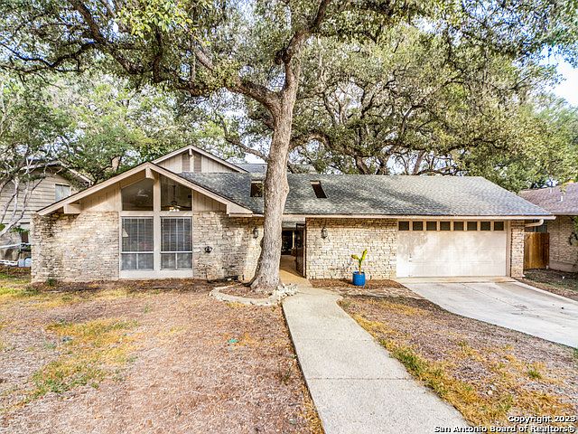 1st image of 11411 Raindrop Dr