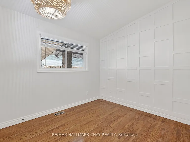 80 Beaumonde Heights Dr #UPPER — Photo 27