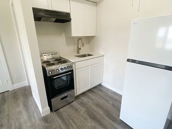 3rd image of 447 Troy Schenectady Rd #5