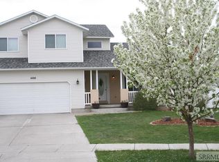 4100 E Willow Canyon Ct, Ammon, ID 83406